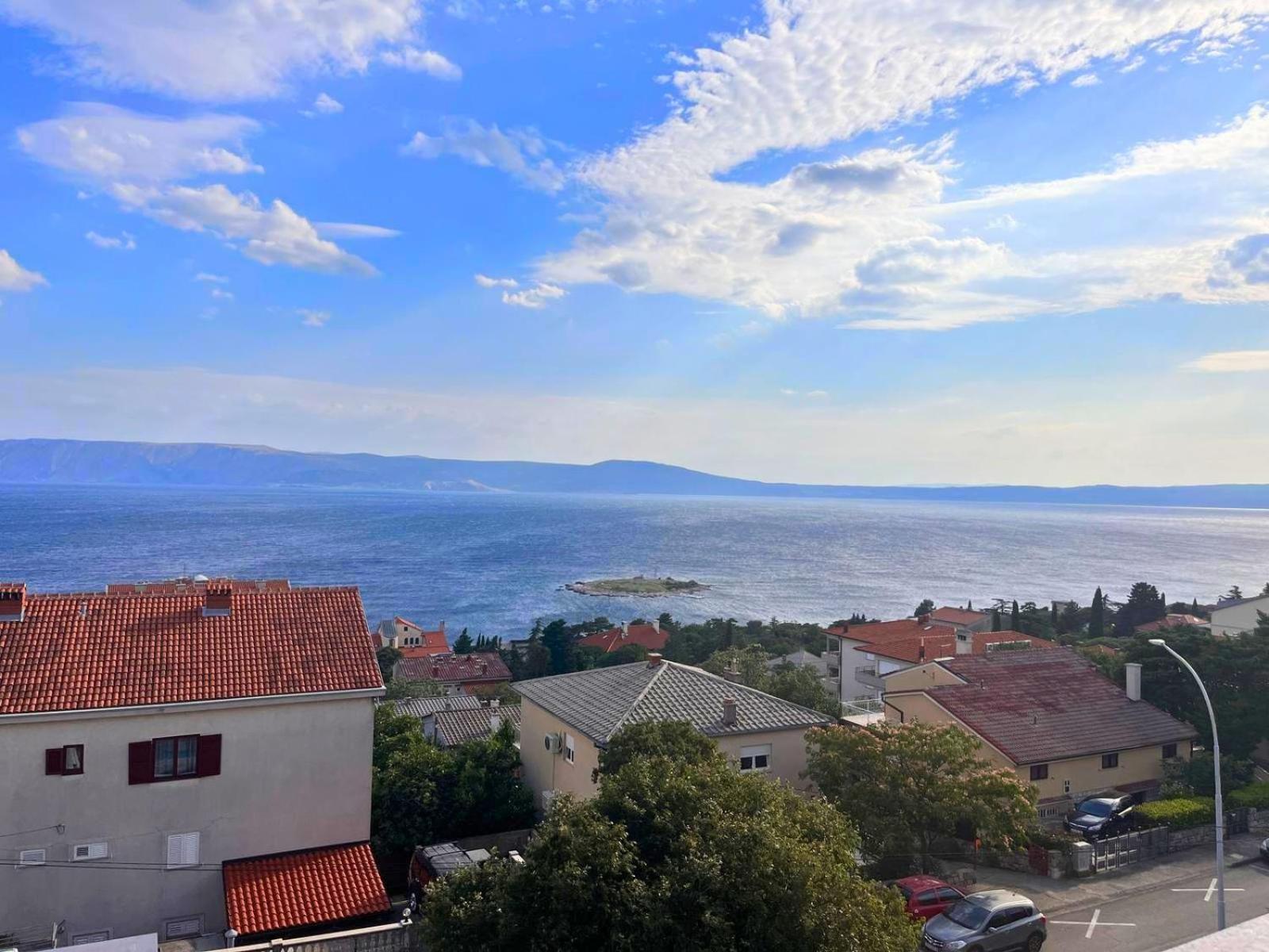 App St Marin View Novi Vinodolski Buitenkant foto